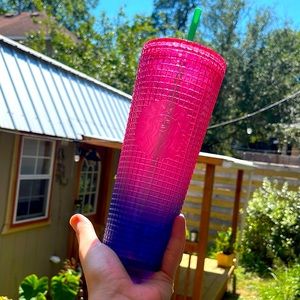 🤩 LAST ONE 💰Collectible Pink Violet Ombré Starbucks Tumbler Cup Summer 2022